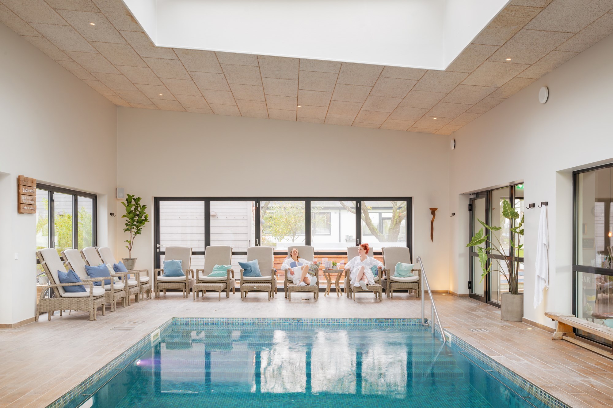 1711-Mossby-pool-spa_DSC2097-Webb.jpg
