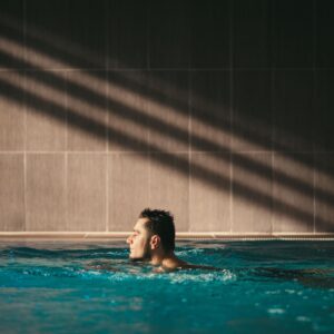 Strömstad Spa Man i pool